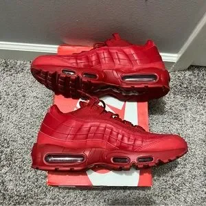 Amazon Mens Sneaker Triple Red Air Max Nike Air Max 95 Premium